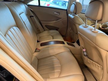 Mercedes CLS 500 - 9