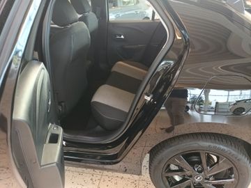 Fotografie des Opel Corsa F Kamera LED Sitzheizung Allwetterreifen