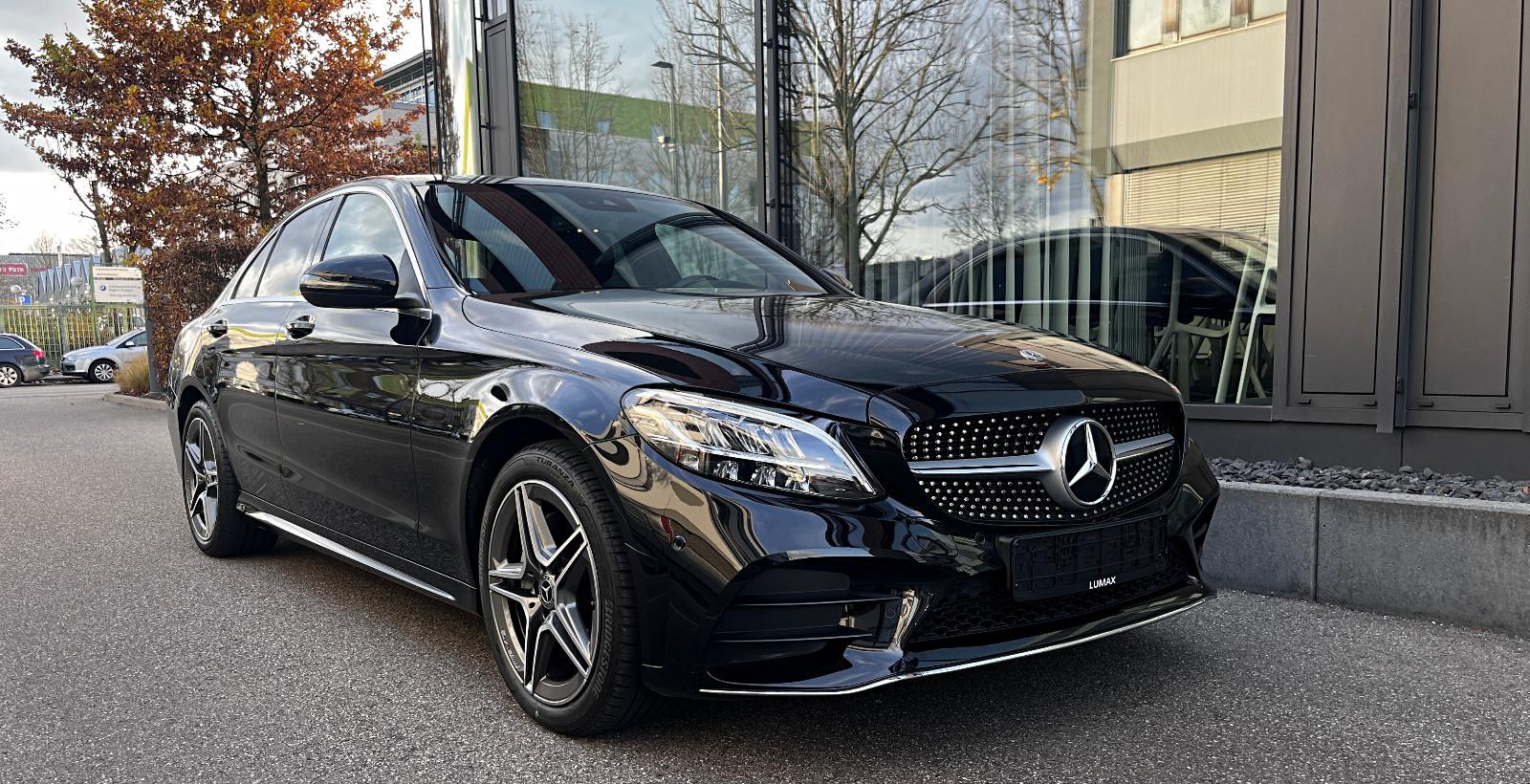 Mercedes-Benz C 200 4Matic*AMG Line*LED*Kamera*