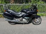 Honda Deauville 650 - HONDA DEAUVILLE 650