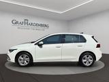 Volkswagen Golf 8 Life 1.0 eTSI DSG NaviPro TravelAssist - VW Golf Gebrauchtwagen in Nürnberg