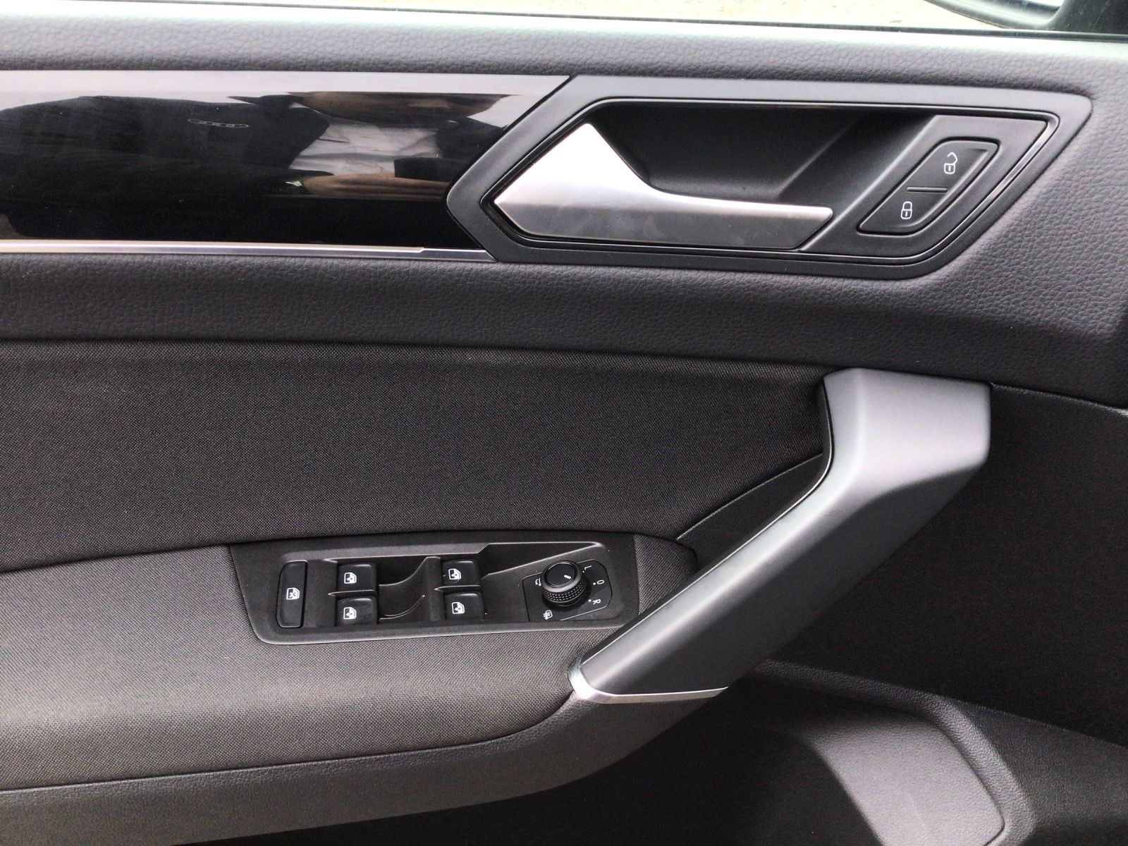 Volkswagen Touran - Bild 8