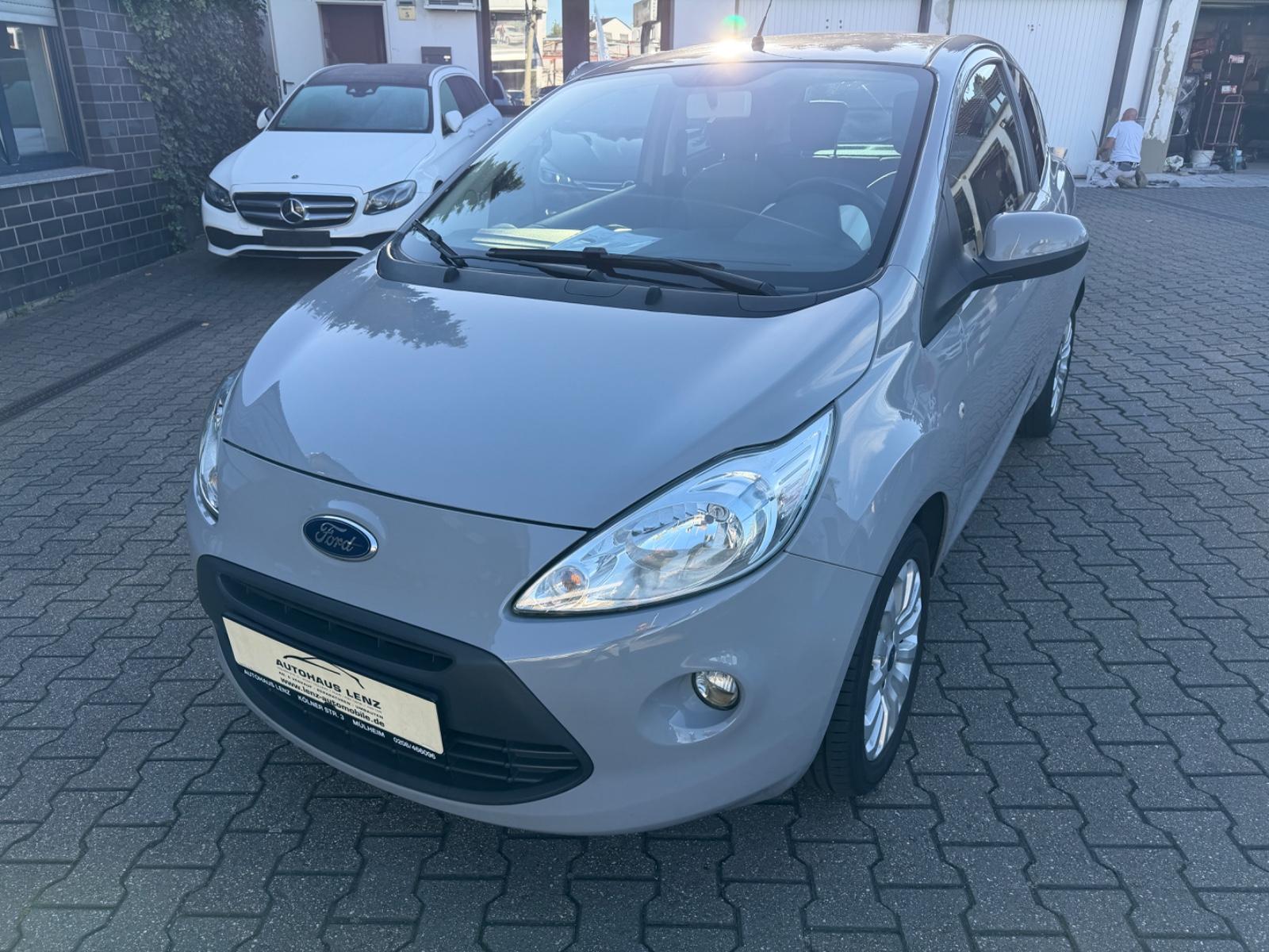 Ford Ka Titanium*I.HD*105TKM*SHZ*ALU*TÜV NEU*