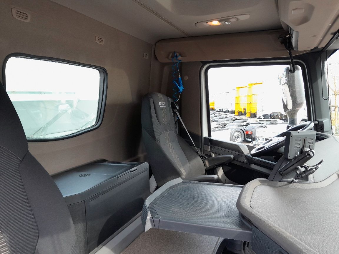 Fahrzeugabbildung DAF FA XDC 450
