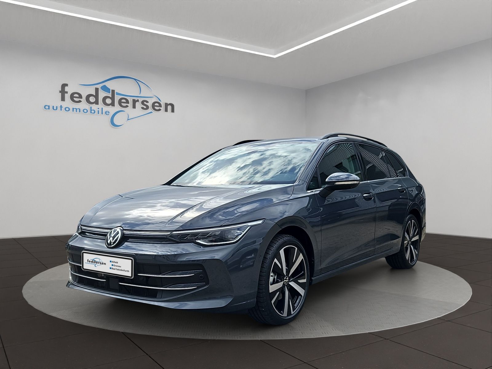 Volkswagen Golf VIII Variant Style 1.5 eTSI AHK Navi HUD IQ foto 2