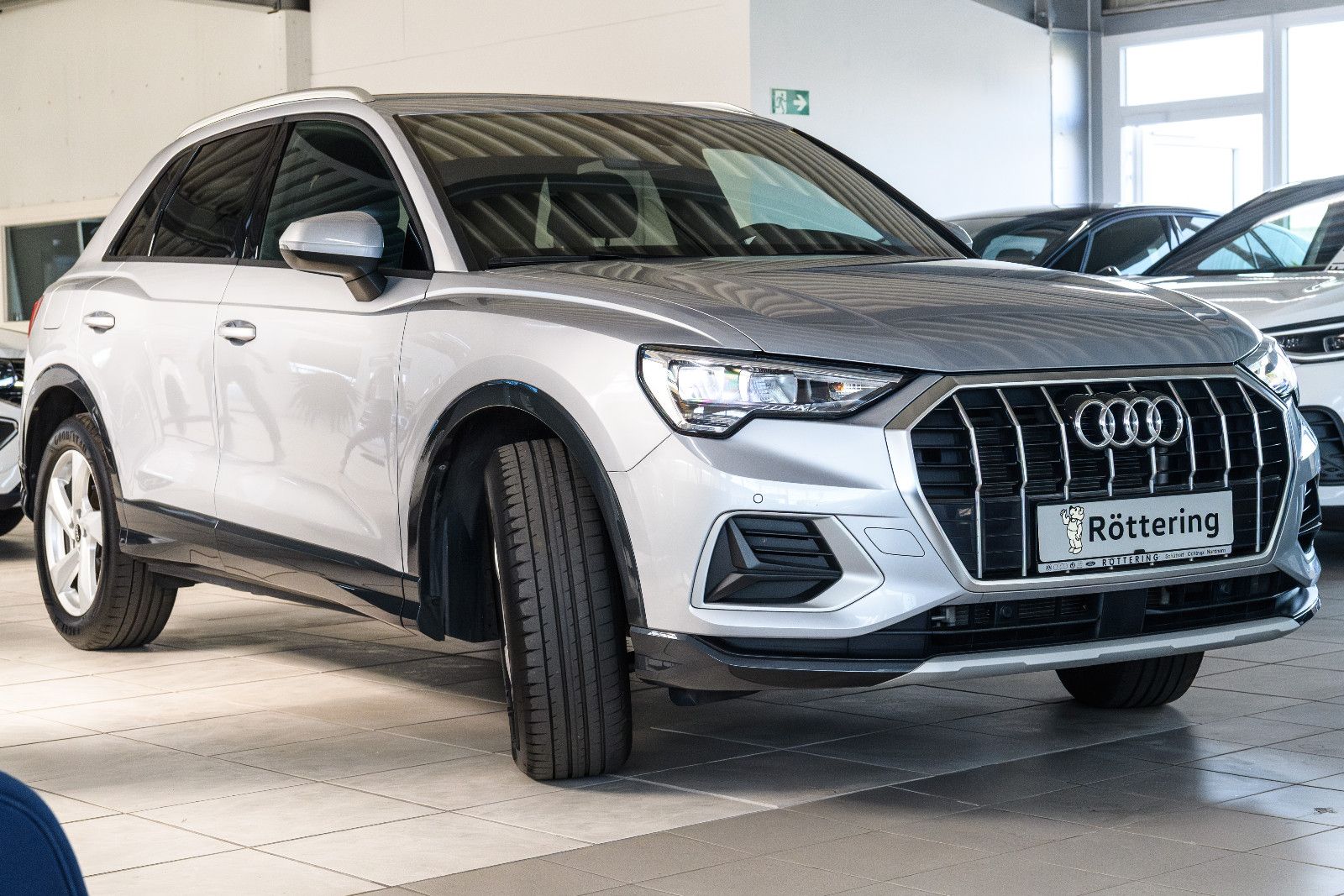 Fahrzeugabbildung Audi Q3 35 TFSI advanced +LED +elektr. Klappe