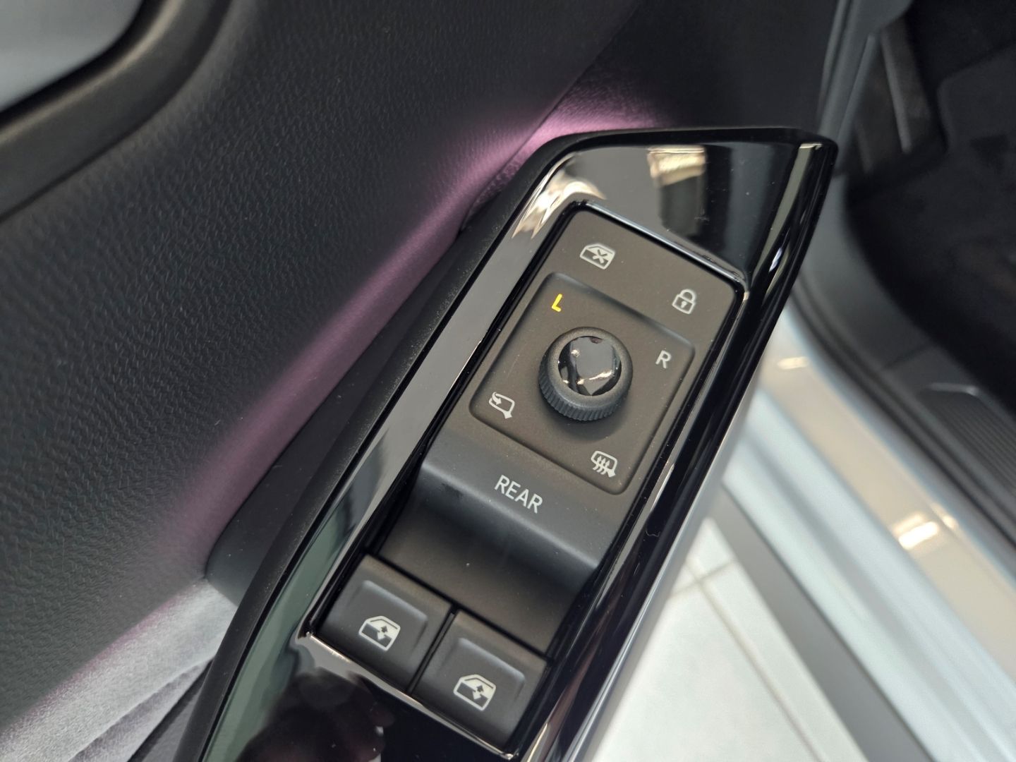 Fahrzeugabbildung Volkswagen ID.3 Energy Pro S Navi Memory Sitze Massagesitze
