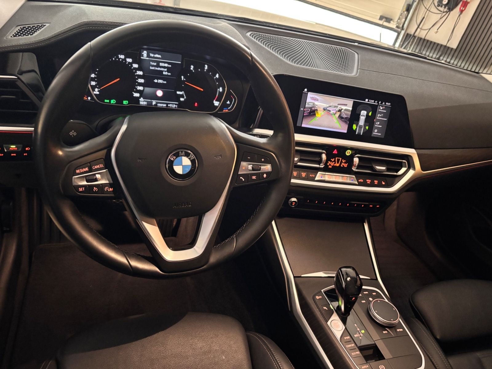 BMW Touring 320 d xDrive Luxury Line foto 24