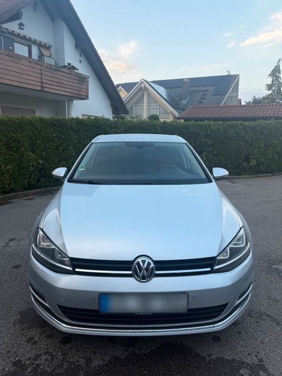 Image of Volkswagen Golf