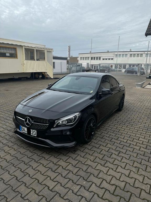 Image of Mercedes-Benz CLA 200