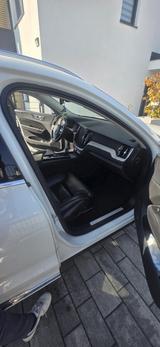 Volvo XC60 D4 Inscription Geartronic Inscription - Volvo mit Diesel-Antrieb: Massagesitze, Geländewagen