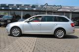 Skoda Octavia Combi 2.0 TDI Style/Navi/Car-Play/ - Skoda Octavia: Pl