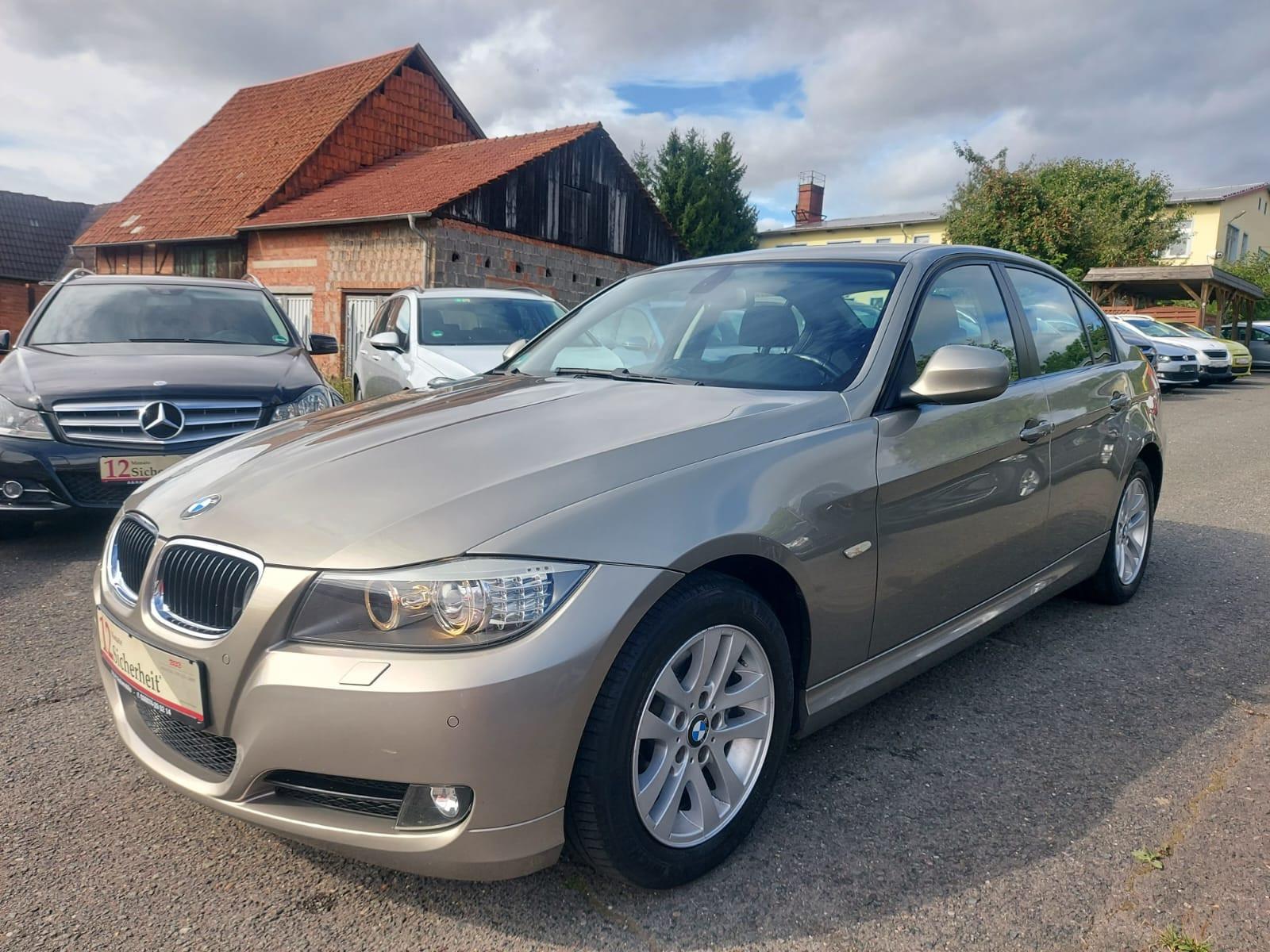 BMW Automatik 3 Lim. 320d Navi Xenon PDZ SHZ