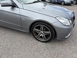 Mercedes-Benz E 200 Cabrio CGI Auto. Leder Bi-Xenon Navi PDC - gebrauchte Cabrios in Heilbronn