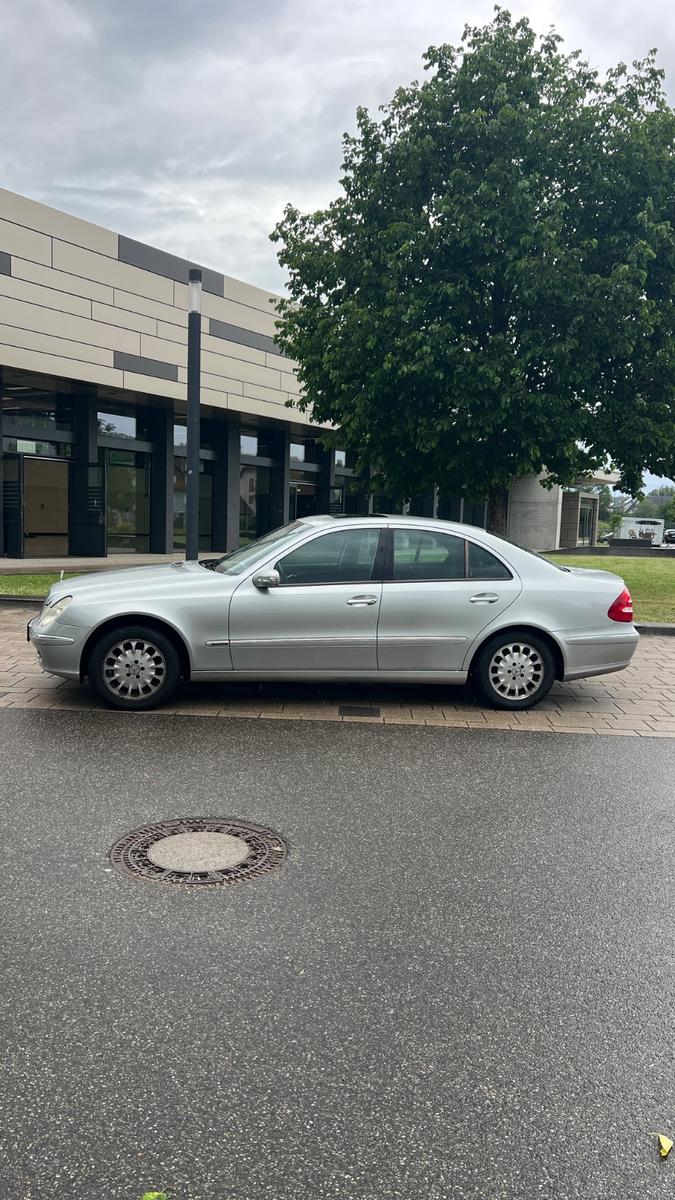 Mercedes-Benz E 320 ELEGANCE