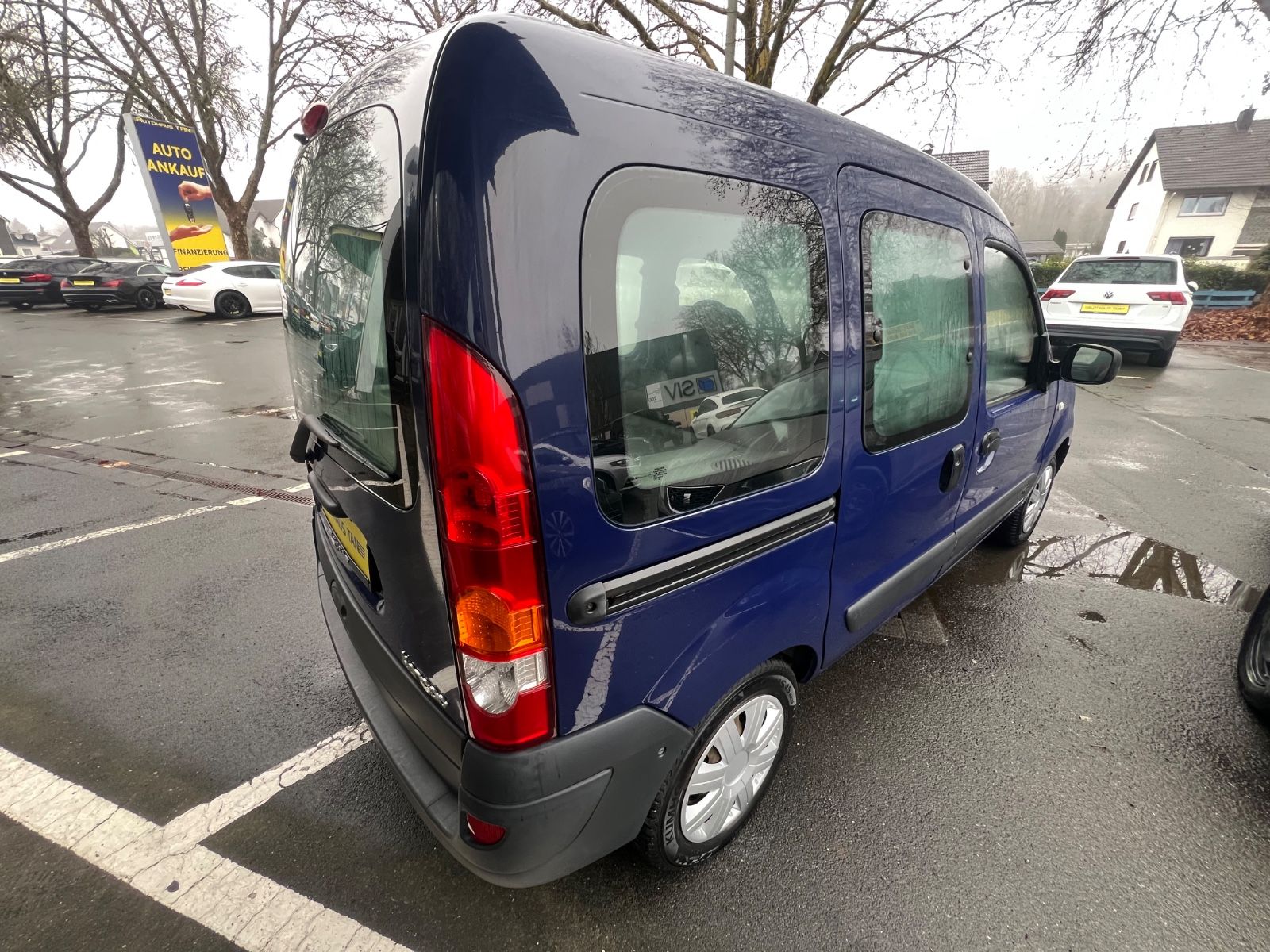 Fahrzeugabbildung Renault Kangoo Campus * 1.HAND *