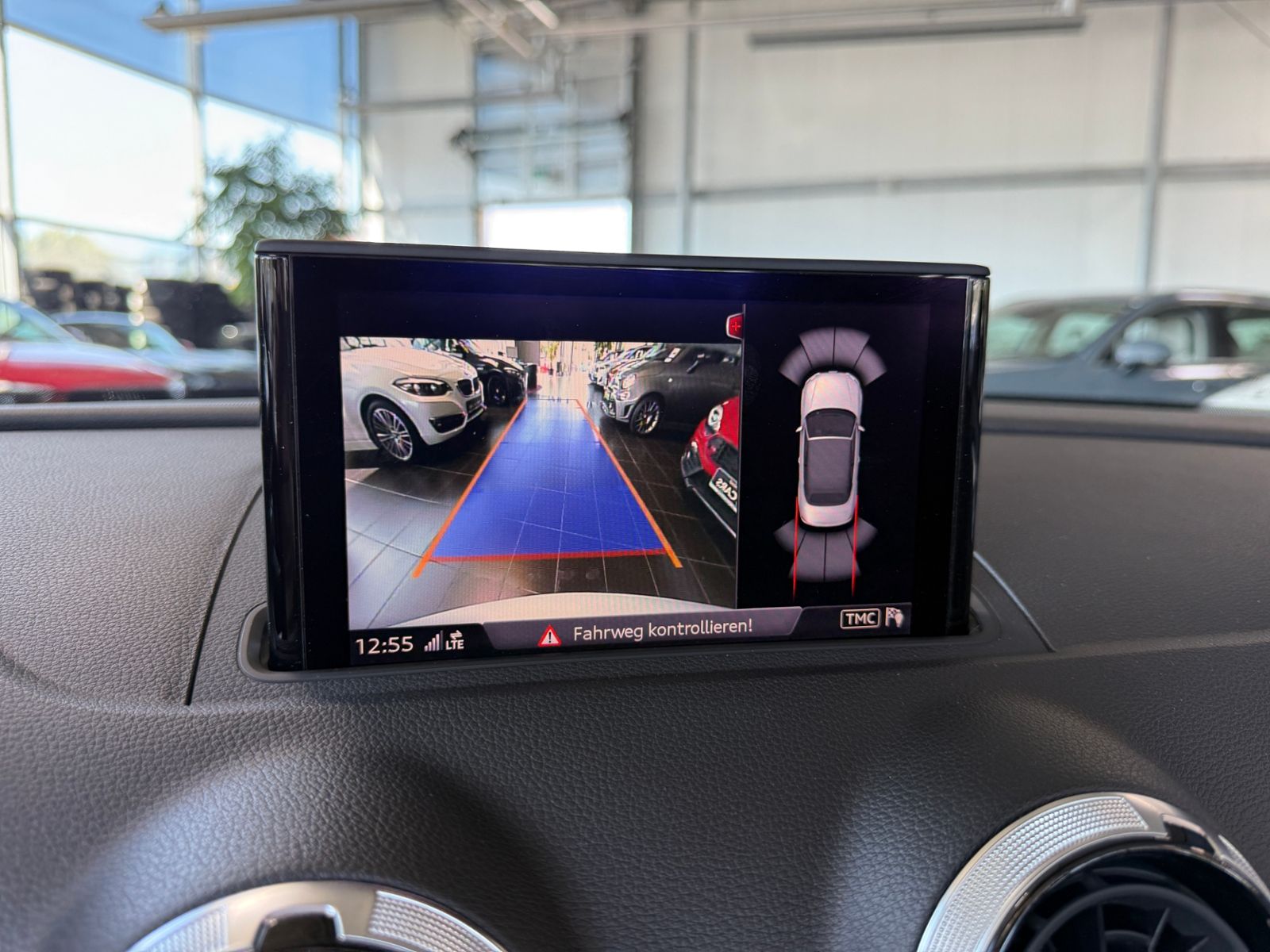 Fahrzeugabbildung Audi A3 Cabriolet S line 35 TFSI KAM LED NAVI