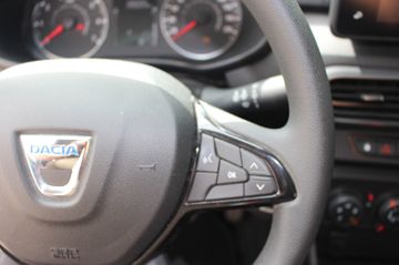 Dacia Sandero - 10