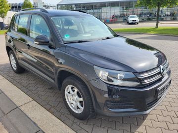 Volkswagen Tiguan - 3