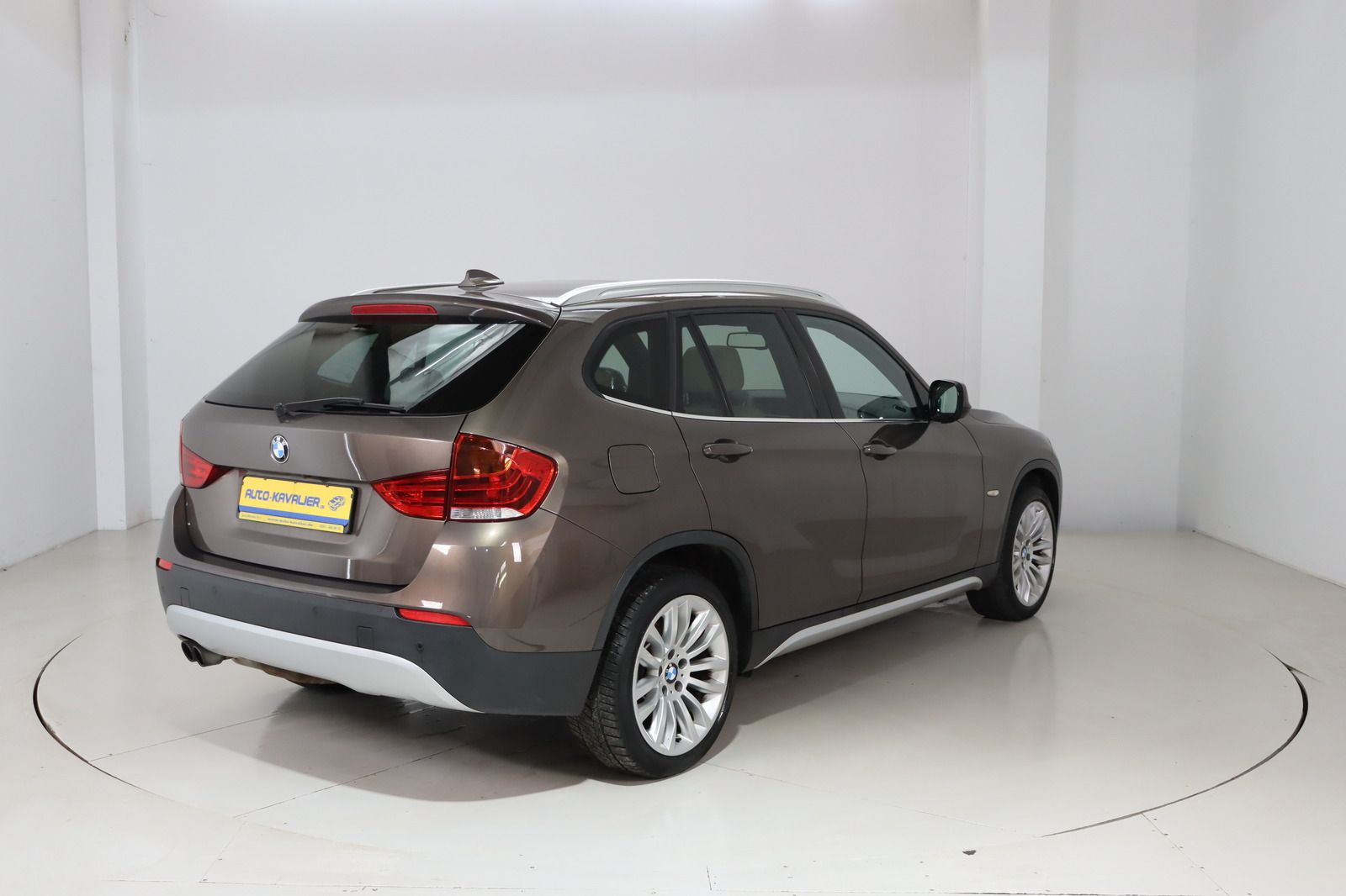Fahrzeugabbildung BMW X1 xDrive28i * Pano * Leder * Xenon