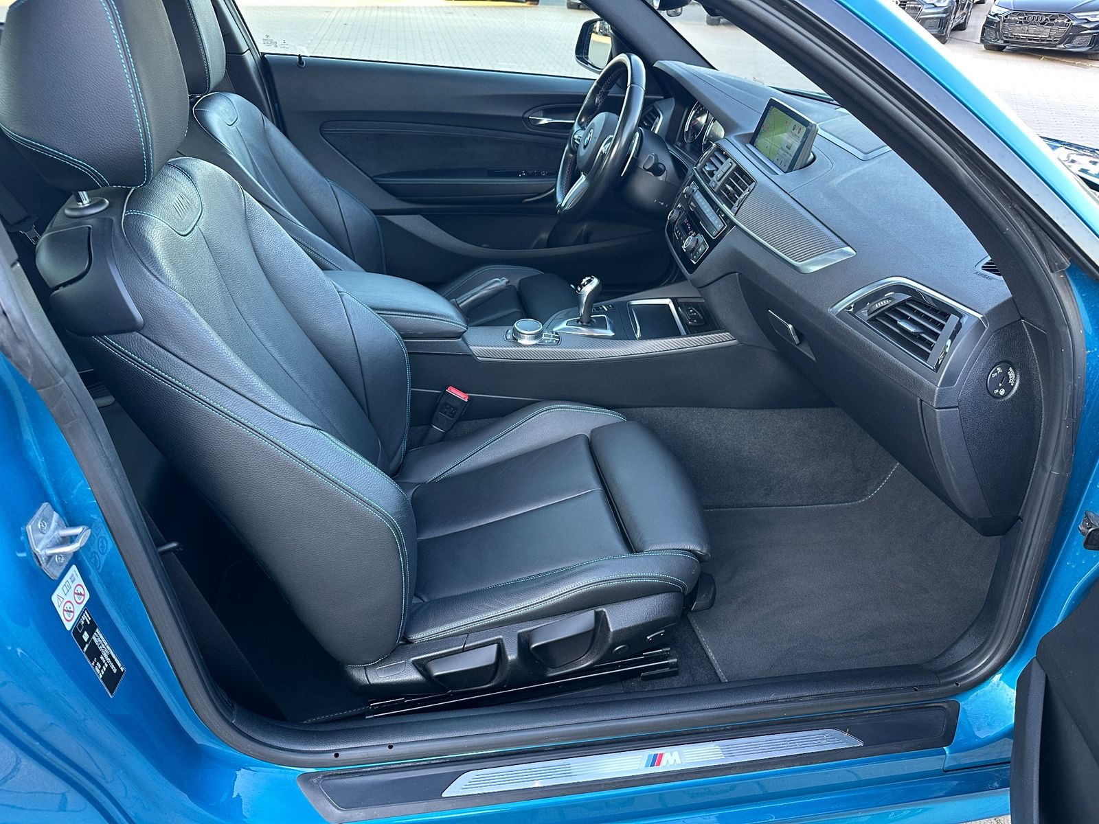 Fahrzeugabbildung BMW M2 F87 LCI DKG+CARPLAY+KAMERA+KEYLESS+HiFi