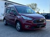 Ford Tourneo Connect Titanium Panorama AHK Kamera - rote Ford Tourneo