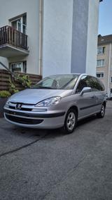 Peugeot 807    2.0 HDI - Peugeot 807 mit Diesel-Antrieb: Automatik
