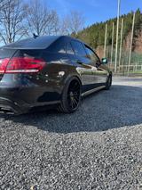 Mercedes-Benz E 63 AMG 4MATIC AMG - Mercedes-Benz E 63 AMG von privat