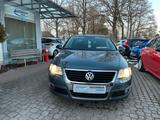 Volkswagen Passat 1,6i Lim. Comfortline*Klimaaut.*Alu*2xPTS - gebrauchte VW Passat aus dem Jahr 2009
