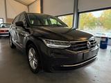 Volkswagen Tiguan 2.0 TDI Life LED/ACC/PDC/Stand-HZ/SHZ - VW Gebrauchtwagen