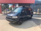 Volkswagen VW T4 Caravelle 2,5TDI 151PS AHY - Volkswagen aus 1999: Caravelle