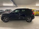 Volvo XC40 T3 R Design Geartronic *Pano*Harmann*AHK - Volvo XC40 von privat