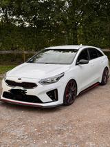 Kia Super gepflegter Kia Proceed GT mit Bastuck. - Kia pro cee'd / ProCeed in Düsseldorf