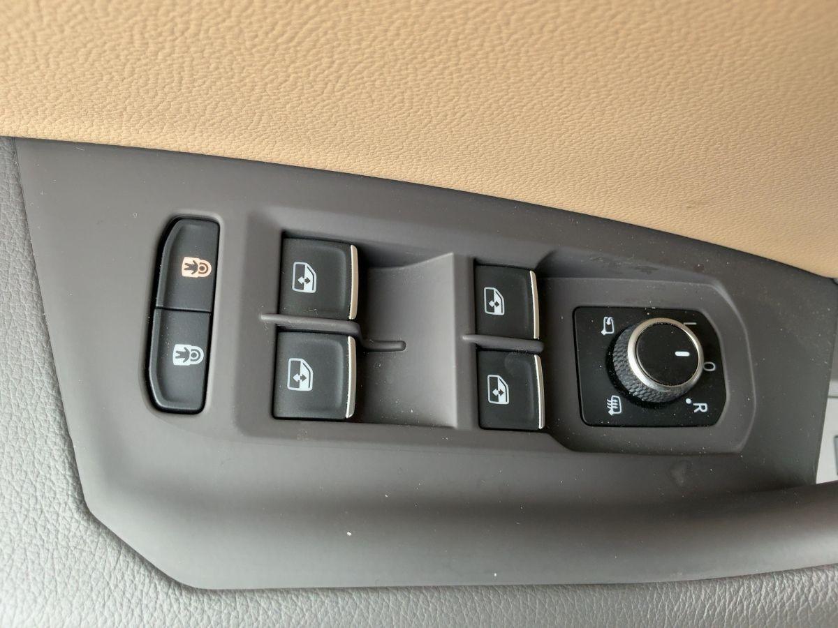 Volkswagen Touareg 3.0 TDI 4M DSG 5JG+HD-MATRIX+NAV+AIR+AHK
