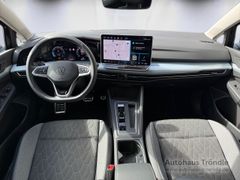 VW Golf VIII Bluetooth Navi LED Klima Einparkhilfe