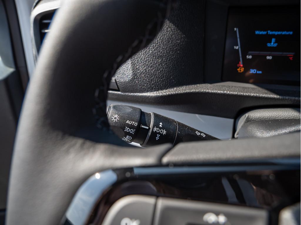 Peugeot Expert DOKA Kasten 2.0 Lang 140 SHZ LENKRADHZ.