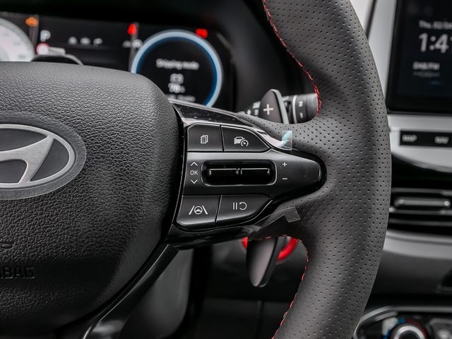 Hyundai i30 cw 1.0 Pure Fernlicht-Assistent