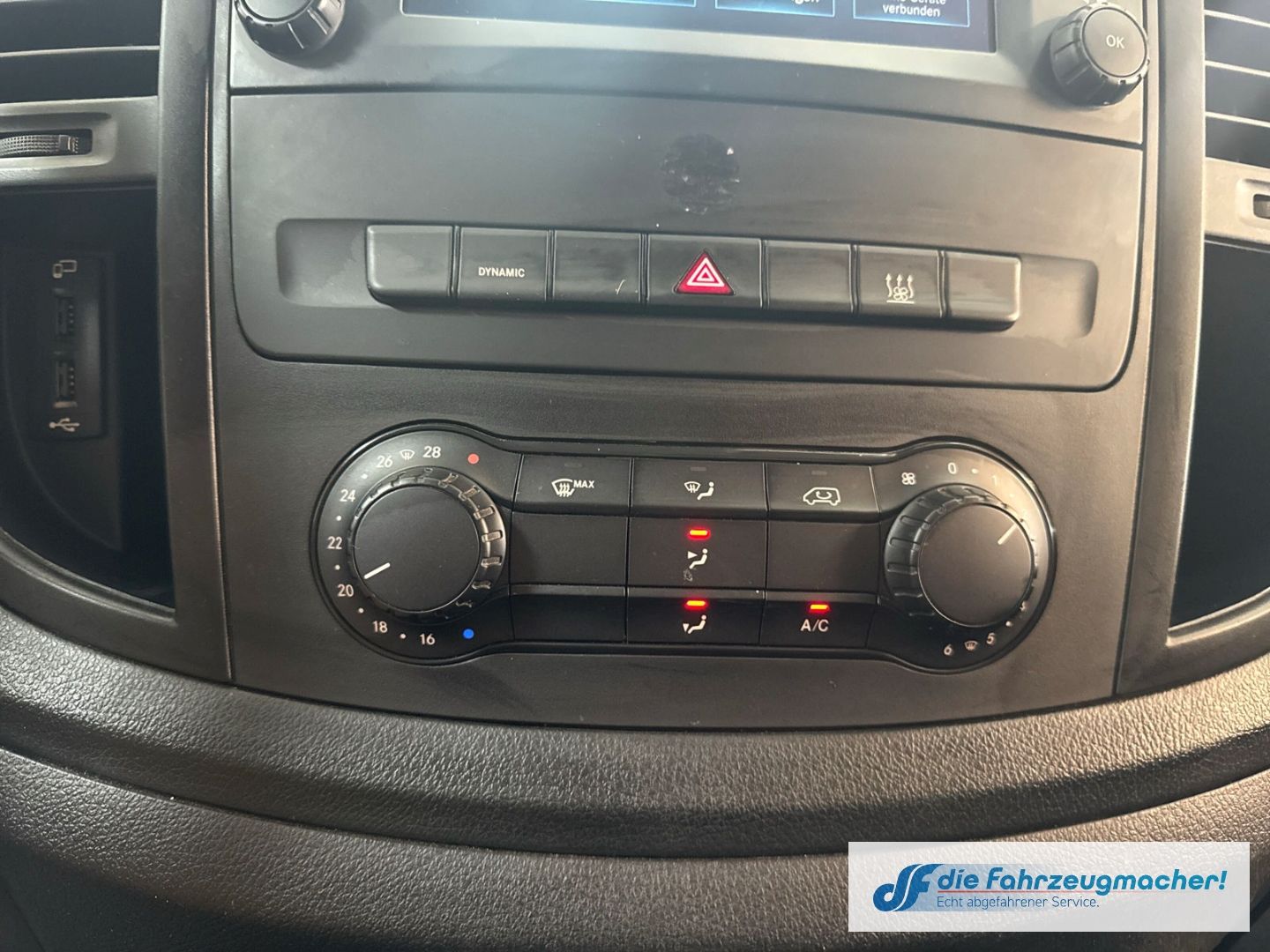 Fahrzeugabbildung Mercedes-Benz Vito Kasten 112 e lang DAB SHZ Rückfahrkam. Notb