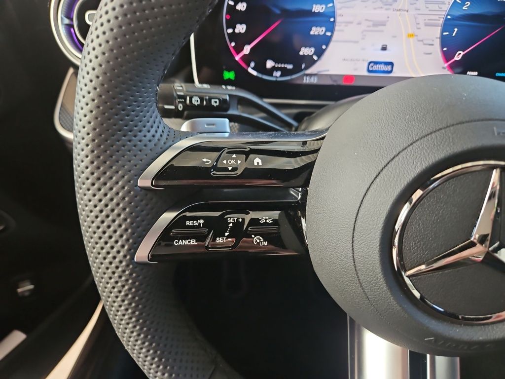 Fahrzeugabbildung Mercedes-Benz C 180 T-Modell +AMG-LINE+NIGHT+AHK+KEYLESS+SOUND
