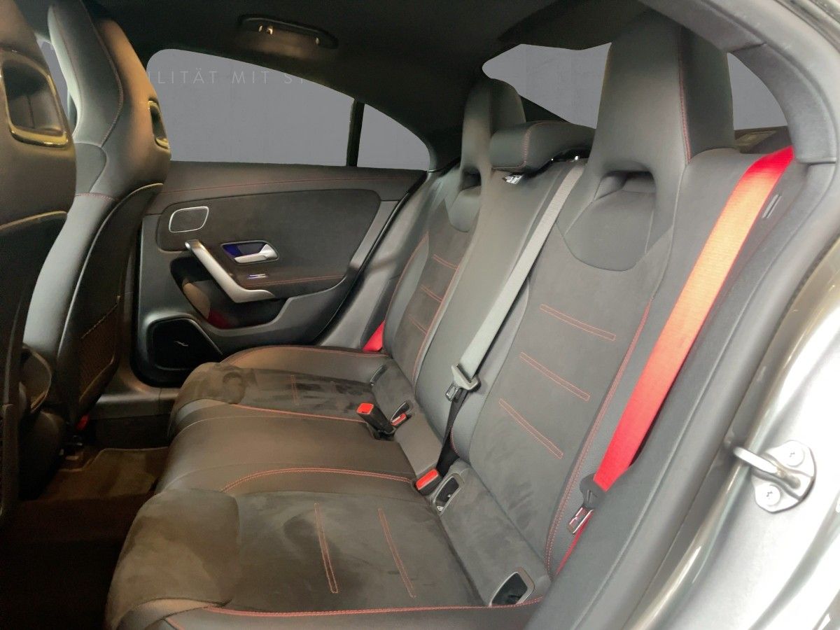 Fahrzeugabbildung Mercedes-Benz CLA 45 S 4M AMG/Night/360°/HuD/19''