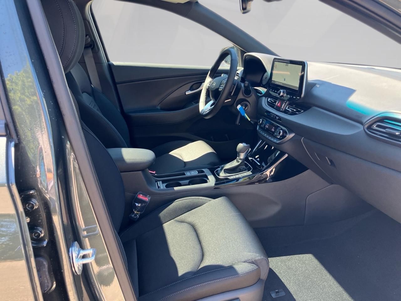 Fahrzeugabbildung Hyundai i30 TREND *PANO*SHZ*LHZ*NAVI*