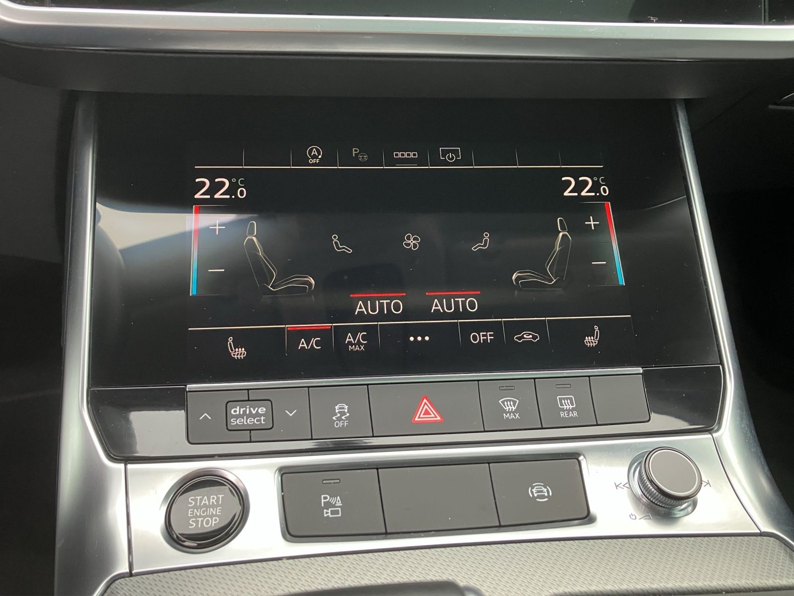 Fahrzeugabbildung Audi A6 Avant 40 TDI quattro sport