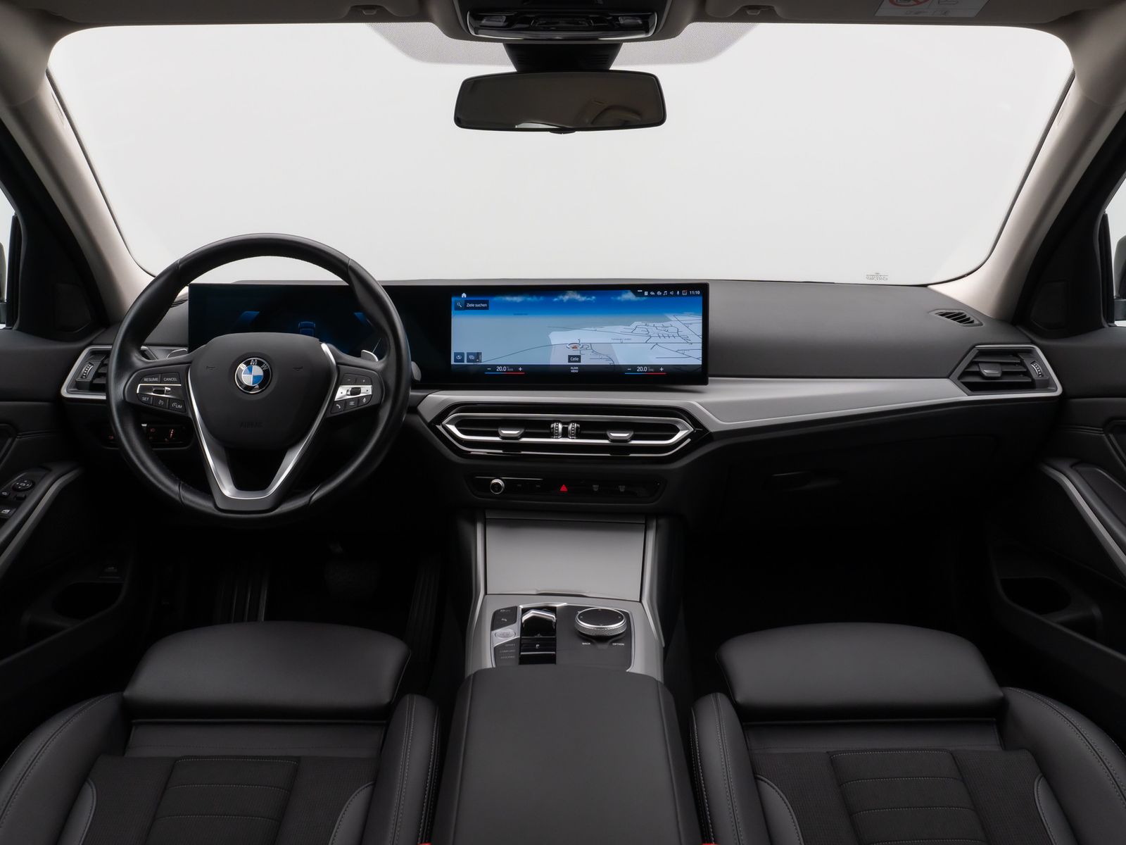 Fahrzeugabbildung BMW 320d Kamera DAB HiFi Leder Komfort Sport LED