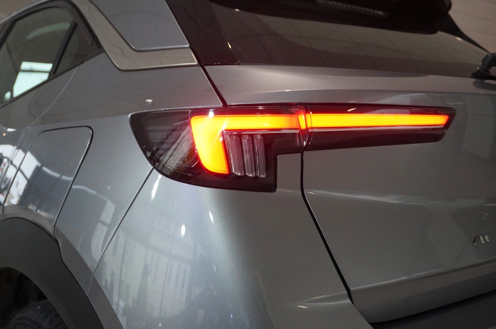 Fahrzeugabbildung Opel Mokka 1.2T ELEGANCE NAVI/LED/KAMERA/SPORT/DAB+