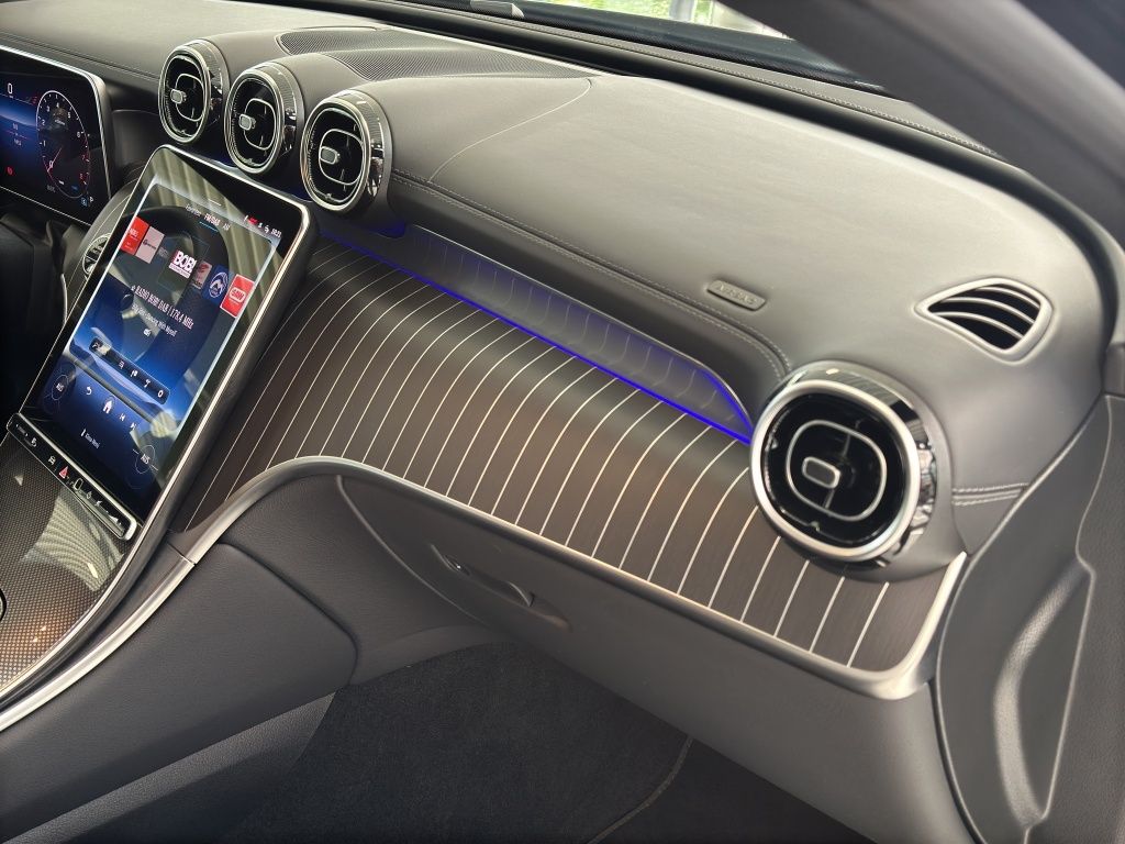 Fahrzeugabbildung Mercedes-Benz GLC 200 4MATIC Coupé AMG Line*NightPaket*Carplay