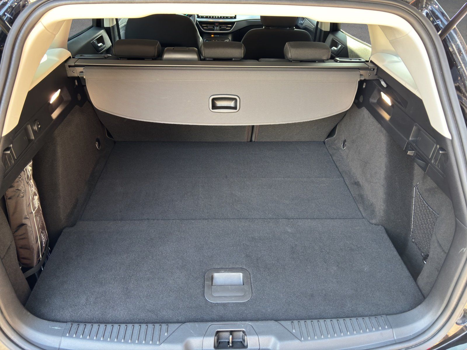 Fahrzeugabbildung Ford Focus 1.0 Ecoboost Titanium