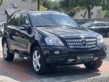 Mercedes-Benz ML 280 CDI*4Matic*2HD*TüvNeu*Shz*BIXenon*AHK* - Mercedes-Benz ML 280 mit Diesel-Antrieb