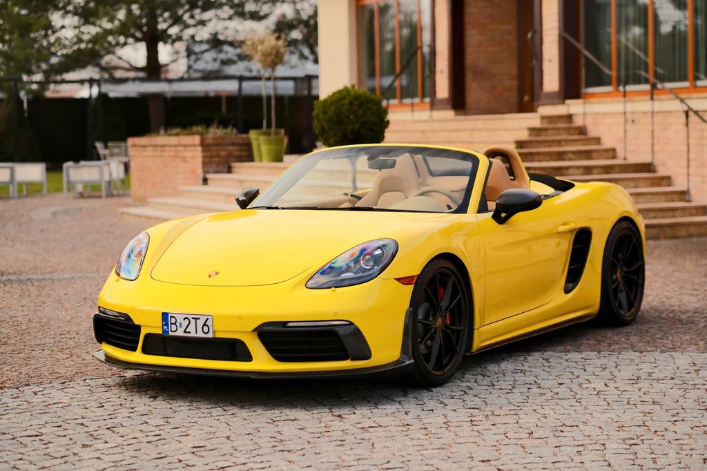 Image of Porsche Boxster