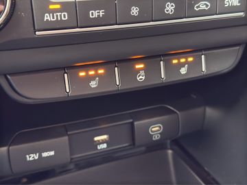 Kia Ceed 1.5 T-GDI Vision Navi Sitzheizung Kamera