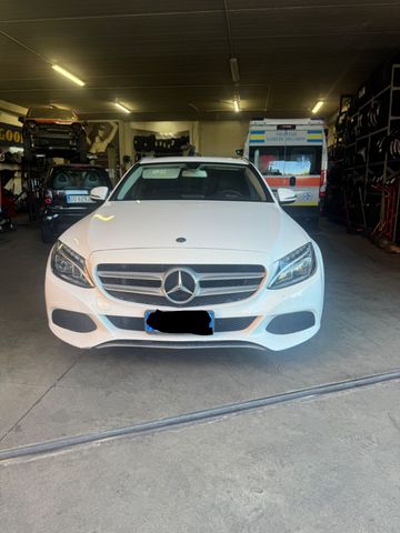 MERCEDES-BENZ C 200